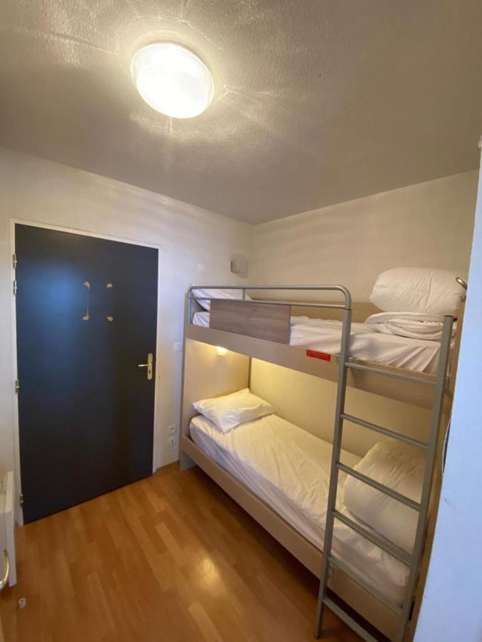 Appartement Vue Piste + Parking Souterrain Privatif Inclus *